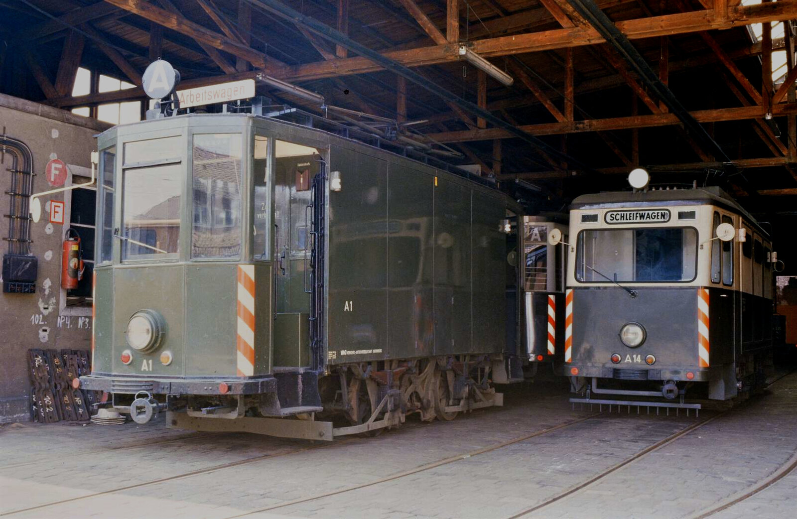 Wagen A 1 und A 14 der Nürnberger Straßenbahn, 25.05.1985