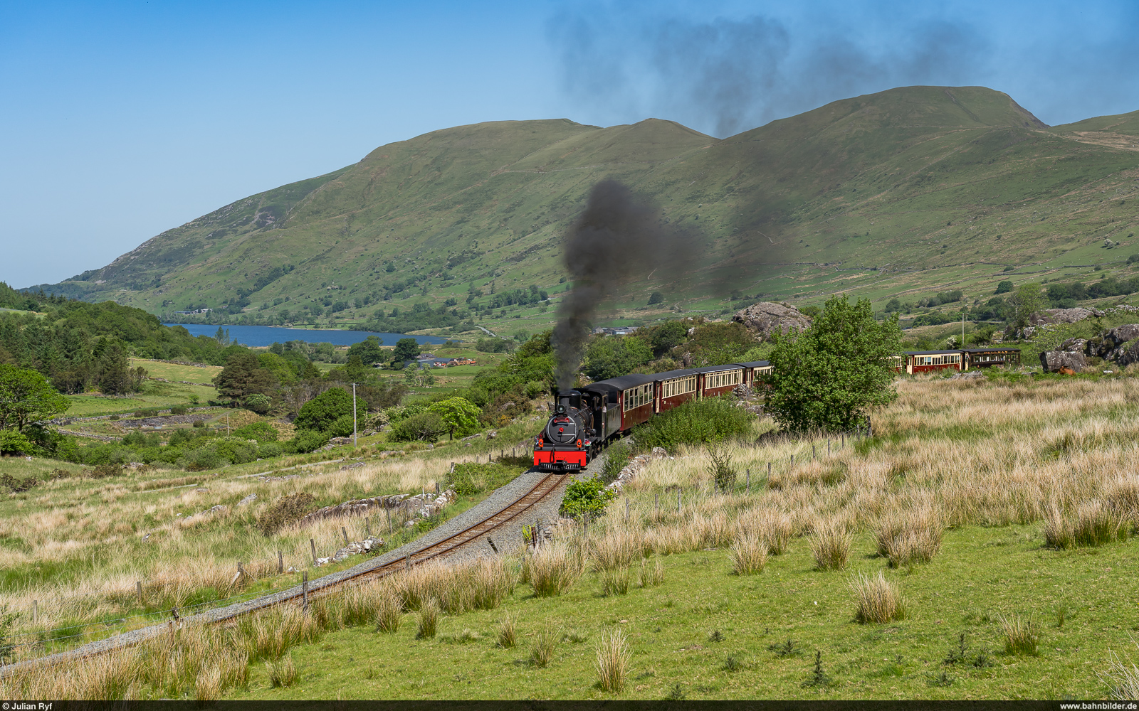 Welsh Highland Railway NG15 No. 134  Kalahari  / Rhyd Ddu, 26. Mai 2026<br>
 Snowdonia Star  Caernarfon - Porthmadog