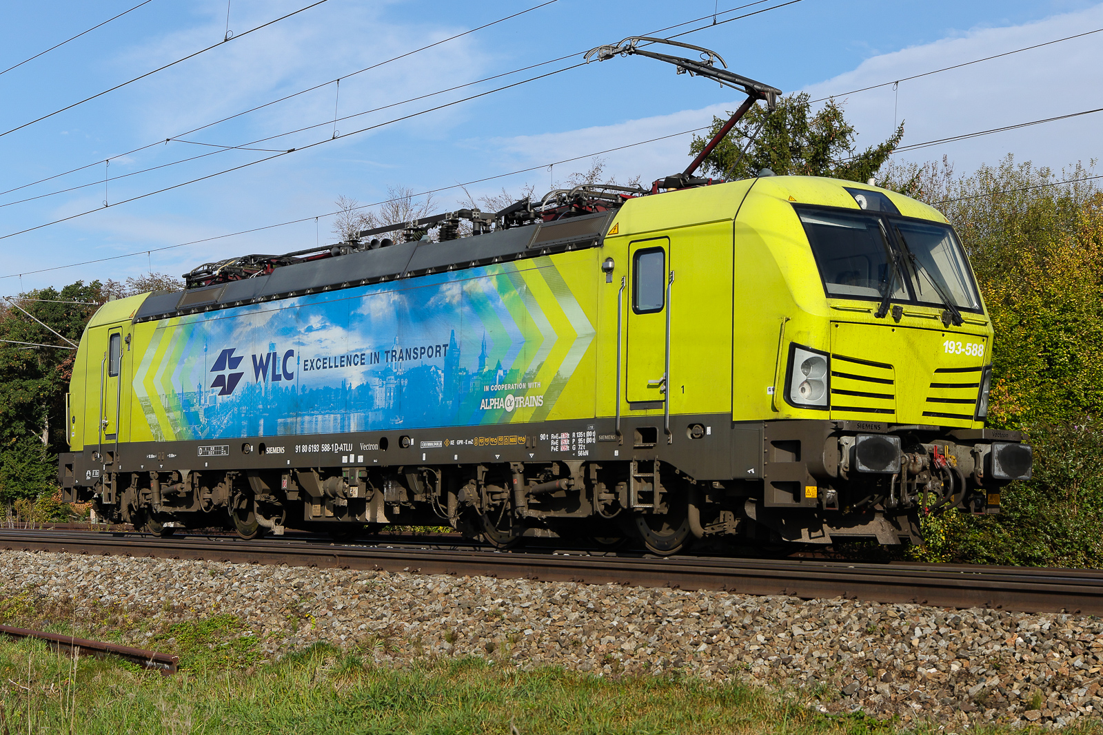 WLC 193 588 im Nachsuss bei Eglharting auf dem Weg nach München am 15.10.2026.