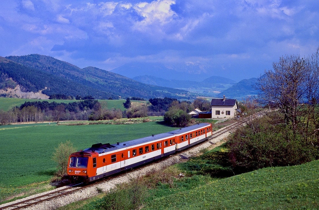 x2739, Les Peyrouses, 58616, 03.05.1998.