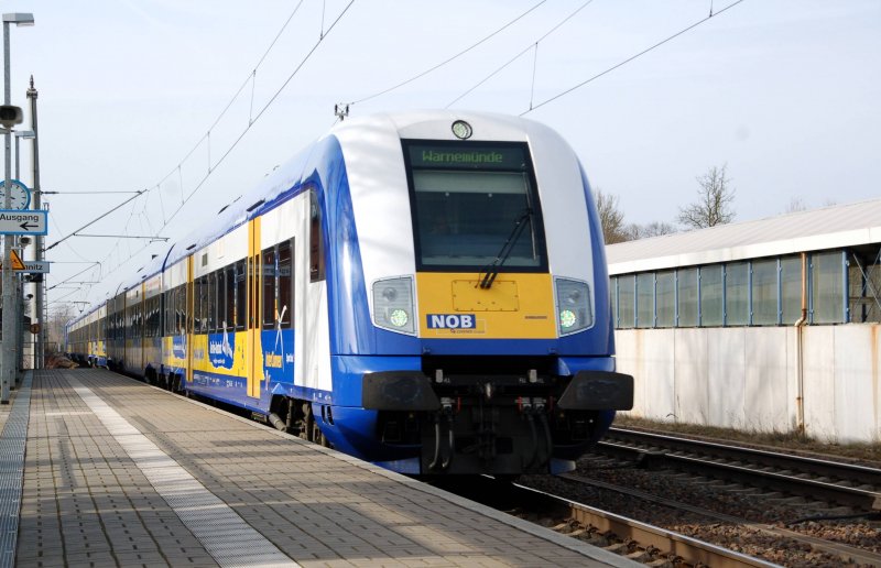 ... und kommt mit dem selbigen ca eine Stunde sp�ter wieder aus Leipzig zur�ck Richtung Berlin. Fotografiert am 14.03.09 in Burgkemnitz.