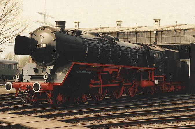 01 008 im EM Bochum-Dahlhausen, ca. 1998