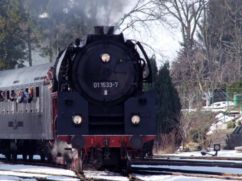 01 1533-7 erreicht mit E16188 Hausruckdampf09  den Bhf. Ried i.I.;09