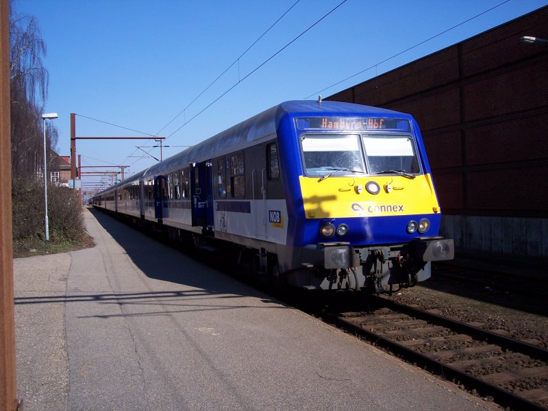 01.04.2005 NOB wartet Steuerwagen voraus in Padborg (DK) auf Heimreise