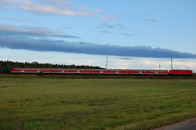 04.09.2007 RB 43 nach Cottbus unterwegs hier in Falkenberg/E. grosse Kurve (Gl.100)