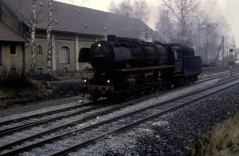 044 667  Neunkirchen b.S.R.  09.12.74