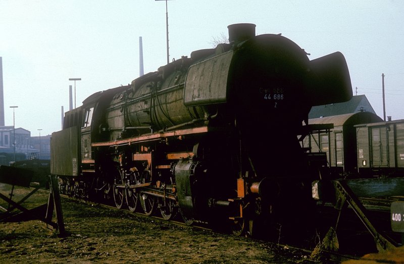 044 686  Weiden  03.04.75