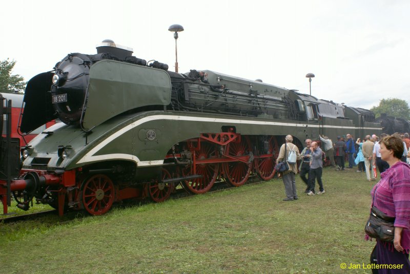 06.09.2008. Br 18 201 bei den Meininger Dampflok Tagen 2008.