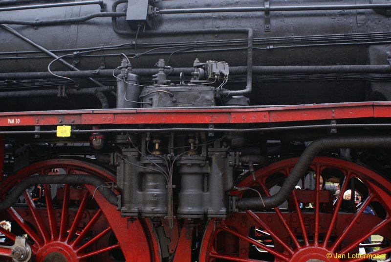 06.09.2008. Detailaufnahme von Br 03 2204-0 bei den Meininger Dampflok Tagen 2008.