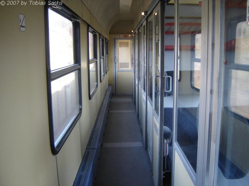 1. Klasse Bereich im Ex-Silberling-Wagen. 