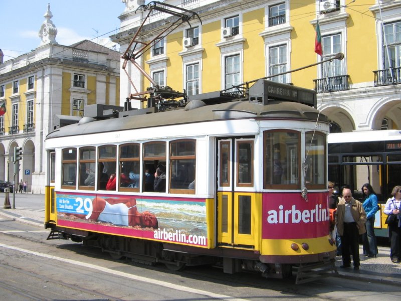 10.04.07,Straenbahn Lissabon.