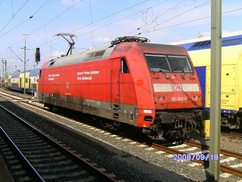101-002-4 als LZ in Hannover HBF