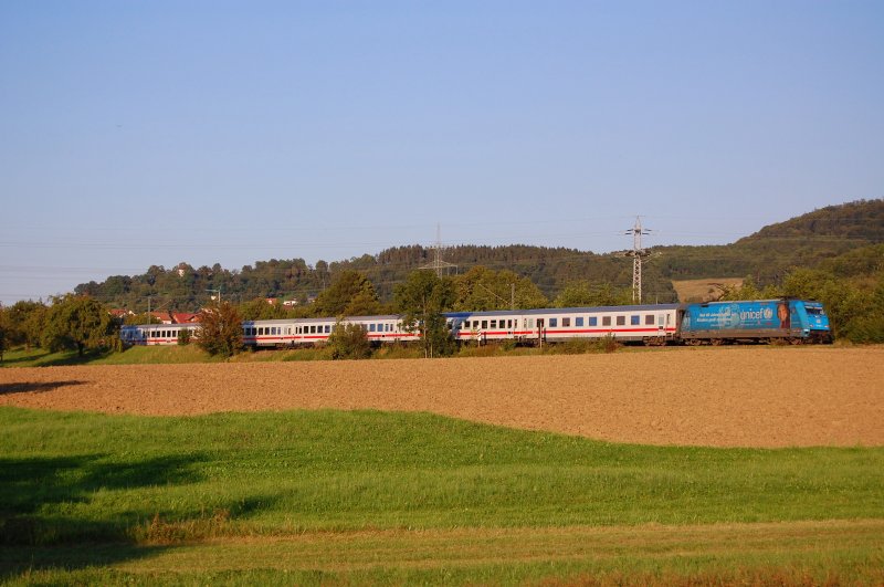 101 016-4 zog am 26.08.07 den IC 2062 von Nrnberg HBF nach Karlsruhe HBF, hier bei Hofen(b Aalen) fotografiert.