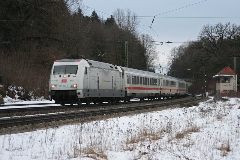 101 034 mit EC 81 am 28.02.2009 in Aling.