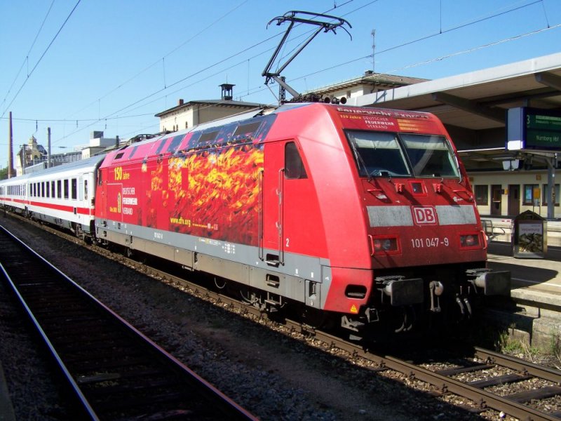 101 047 150 Jahre DFV steht am 06.08.2007 mit IC 2206 nach N�rnberg abfahrtbereit in Augsburg Hbf. 