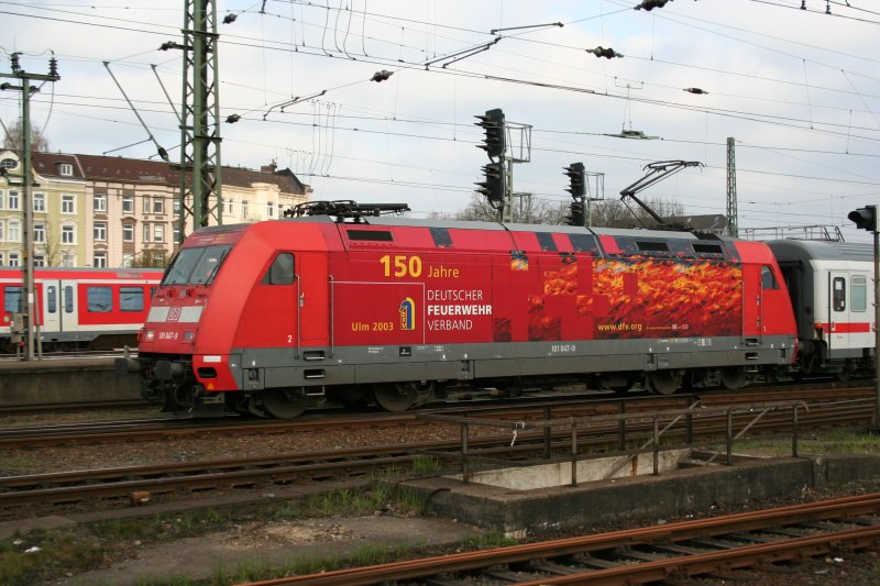 101 047-9 mit Werbung  150 Jahre Deutscher Feuerwehr Verband  19.4.2008 Hamburg-Altona