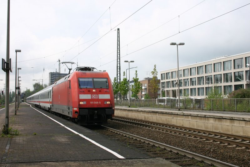 101 049-5 Recklinghausen Hbf 02.05.2008