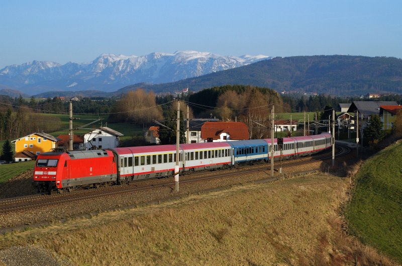 101 052 mit EC 62 bei Pndorf (30.03.2008)