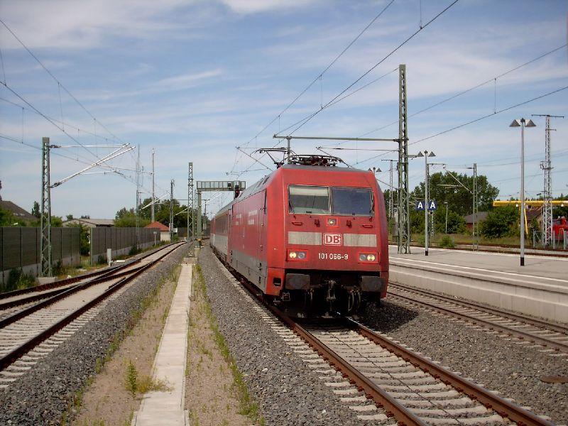 101 066-9 am 30.06.05 in Wittenberge.