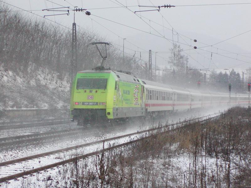 101 067-7 WM 2006 am 28.12.2005 in Laufach