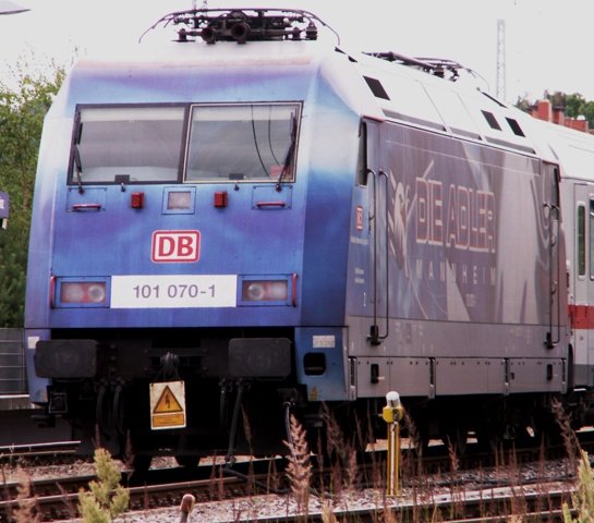 101 070-1 am 24.08.08 im Ostseebad Binz/Rgen abgebgelt.