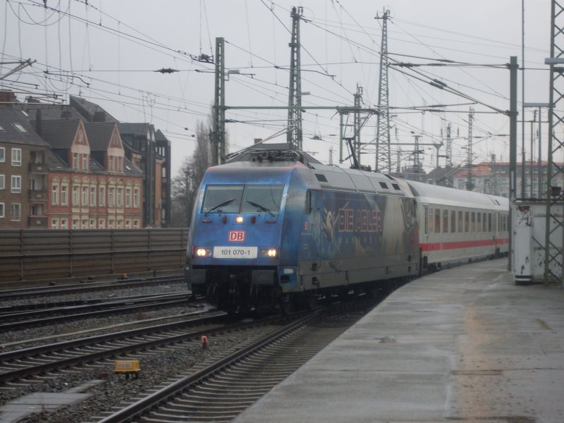 101 070-1 bei Schidt Wetter in Hannover HBF am 21.02.2009 die Lok ist auf dem Weg von Leipzig nach Kln