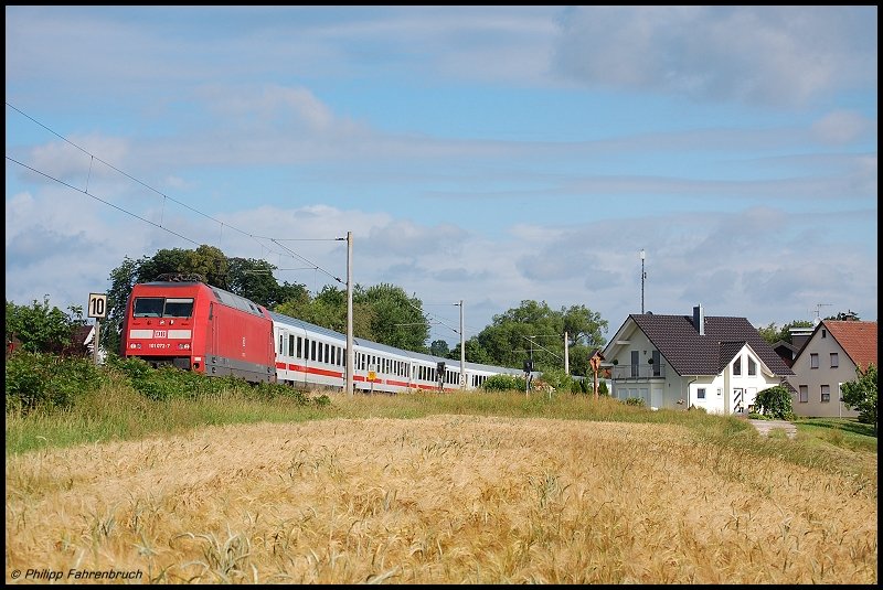 101 072 bringt am Morgen des 28.06.08 IC 2162 nach Karlsruhe Hbf, aufgenommen kurz nach Durchfahrt des Hp Schrezheim an der Oberen Jagsttalbahn (KBS 786).