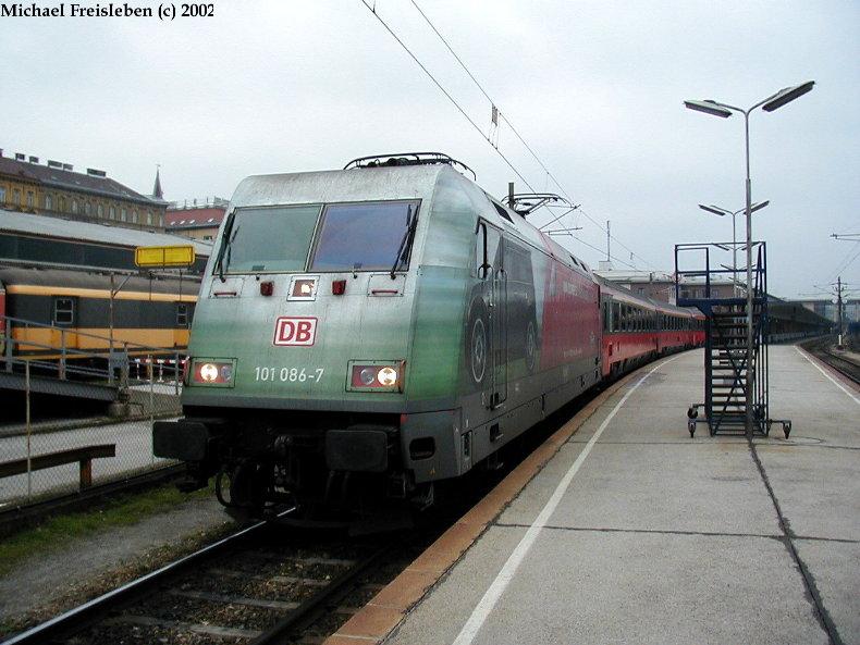 101 086-7 sm 13.November 2002 in Wien Westbahnhof