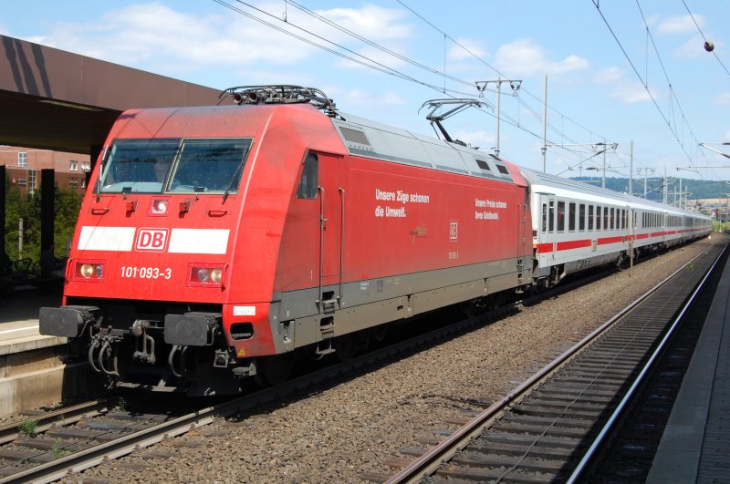 101 093 mit IC 2371  Schwarzwald  am 13.7.2008 in G�ttingen