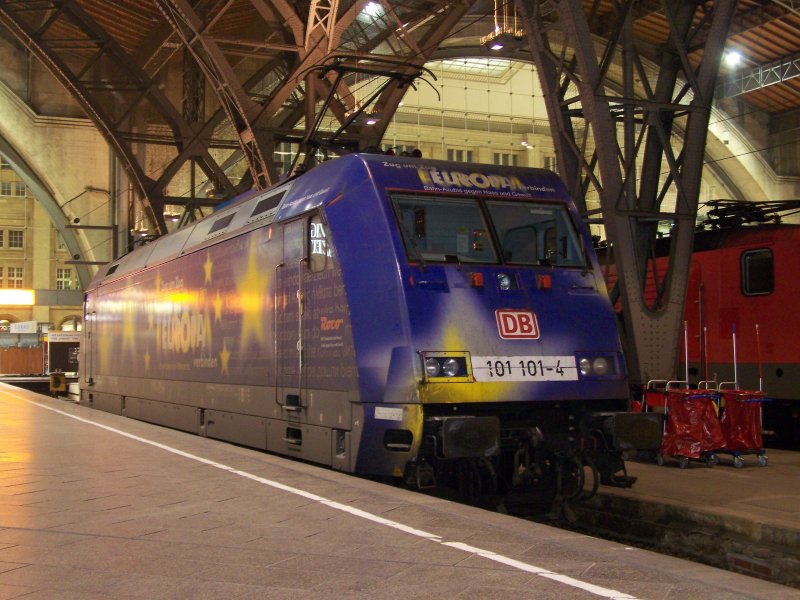 101 101-4  Europa  zu Besuch in Leipzig Anfang Dezember.2007. Zuvor brachte sie einen NachtZug nach Leipzig.