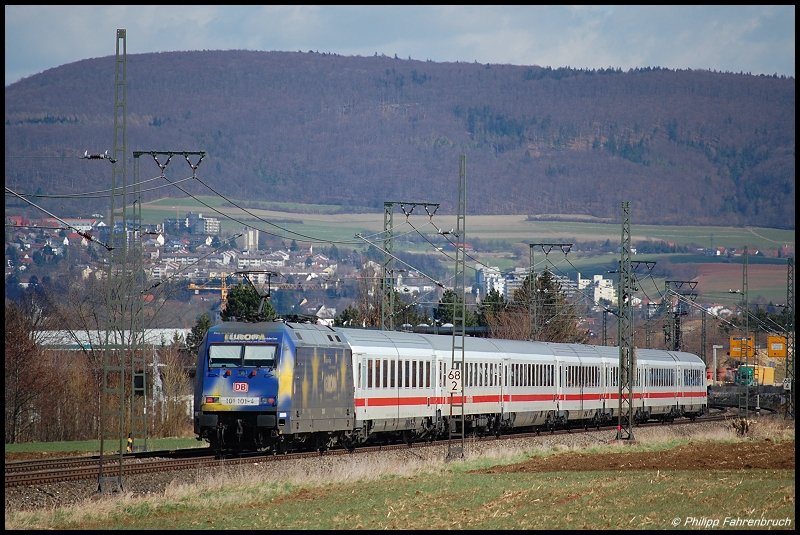 101 101-4 schiebt zur Mittagszeit des 18.03.08 IC 2067 von Karlsruhe Hbf nach Nrnberg Hbf, aufgenommen bei Aalen-Essingen am Km 68,2 der Remsbahn (KBS 786).