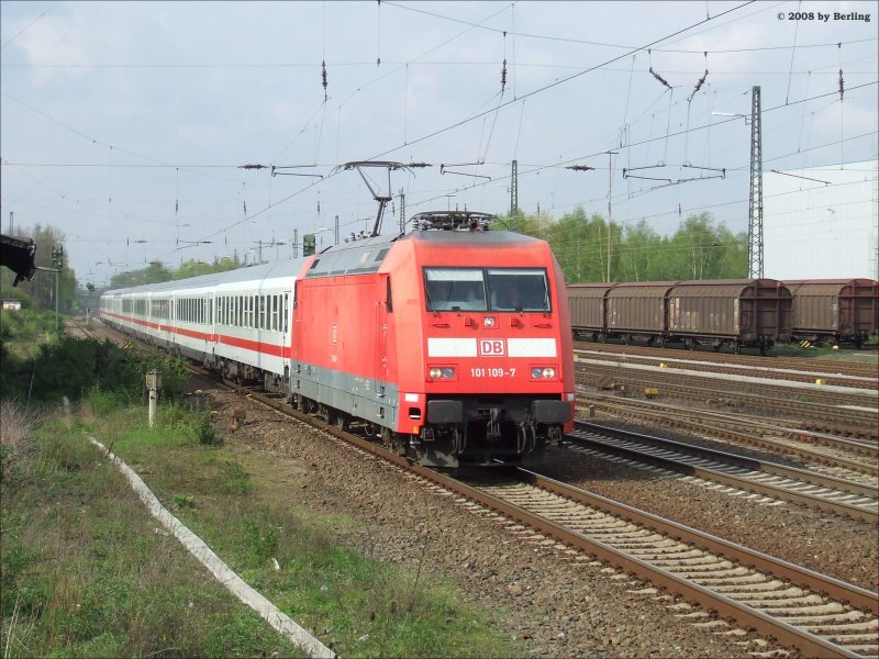 101 109-7 duchfhrt den Bf Recklinghausen Sd richtung Wanne-Eickel Hbf. 25.4.08