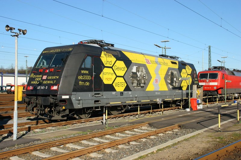 101 141 AZUBIS DER DB GEGEN HASS & GEWALT. 04/2007