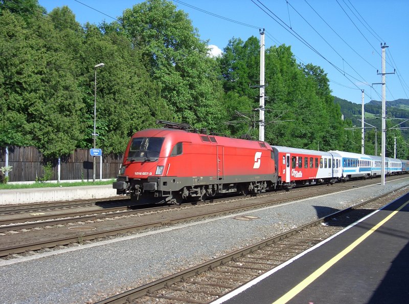 1016-027-3 mit einem EC in Salzburg Aigen.7.6.2004