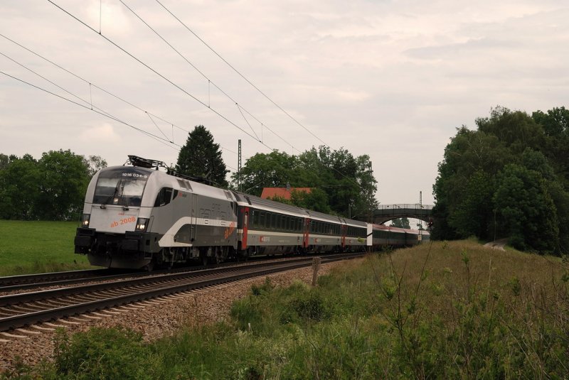 1016 034 (railjet - Vordesign) mit OEC 162 bei bersee (06.06.2007)