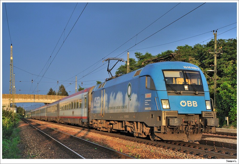 1016.023 (Kyoto) mit dem OEC764 (Wien - Innsbruck). Kirchstetten, 9.8.2009.