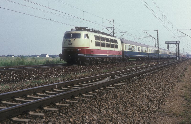 103 104  Graben Neudorf  03.07.87