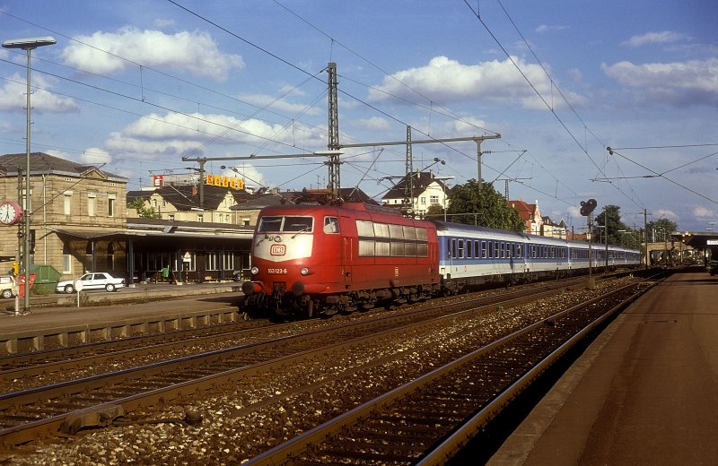 103 123  Esslingen  10.09.93