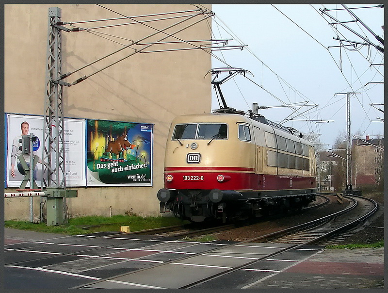 103 222-6 unterwegs in Richtung WR    Stralsund am 14.04.08 
