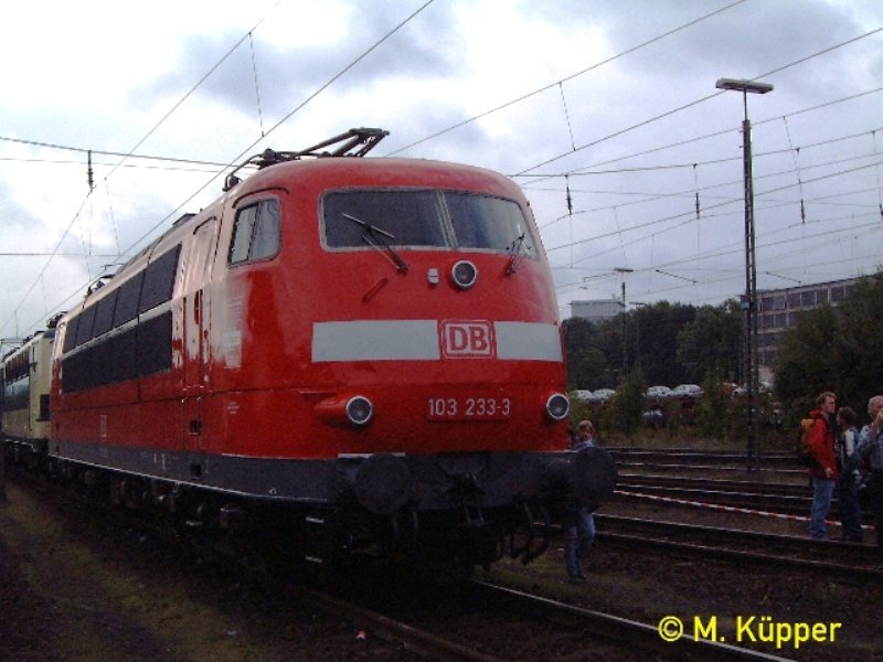 103 222 auf einem Bahnfest im Jahr 2000 (?) Bildscan