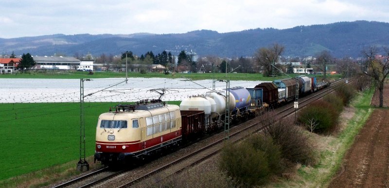 103 222 mit ST 91706 und rund 150 Minuten Versptung bei Grosachsen-Heddesheim, 18.03.08.