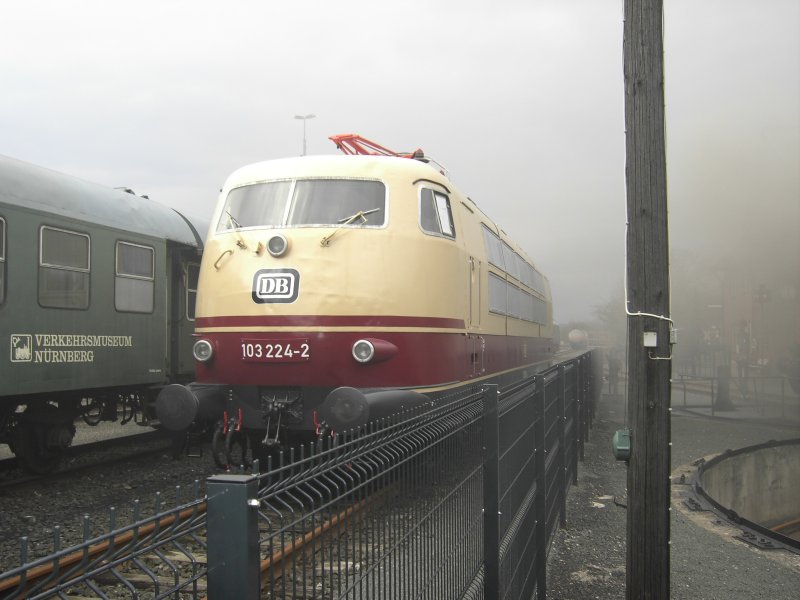 103 224 im Rauch der DDM-89er in Neuenmarkt-Wirsberg