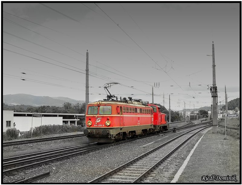 1042 020 berstellt eine 2067 nach Knittelfeld. 20.09.2008