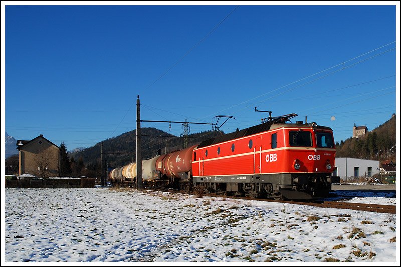 1044 119 mit dem letzten von vier Verschubgterzgen (VG 76634) von Trofaiach nach Leoben, aufgenommen am 27.11.2008 in St.Peter/Freienstein.