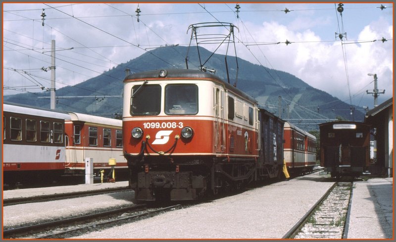 1099.008-3 trifft in Mariazell ein. (07/98)