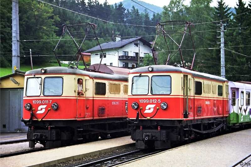 1099.011 und 1099.012 in Kirchberg (18. August 1998)