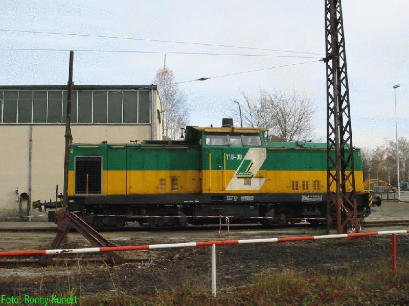 110-08 der Laubag steht am 9.11.02 am BW in 
Spremberg-Schwarze Pumpe abgestellt.