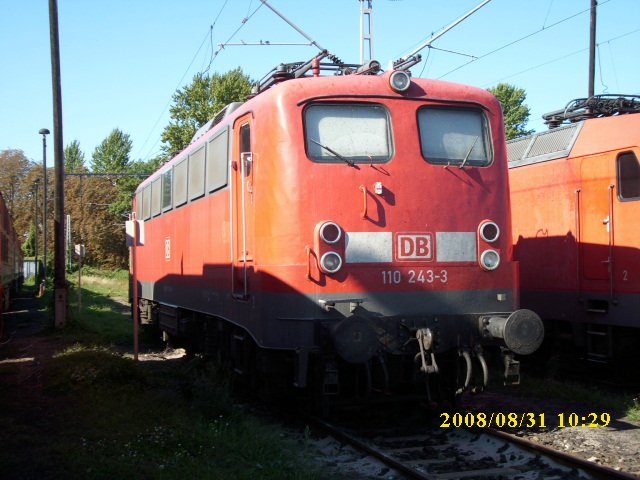 110 243 abgestellt am 31.08.2008 in der Einsatzstelle Berlin Lichtenberg.
