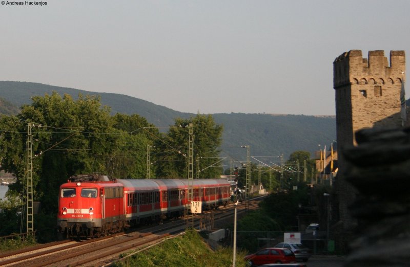 110 320-6 mit dem RE 12134 -> Koblenz in Oberwesel 31.7.08