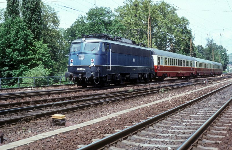 110 389  Heilbronn  03.06.89  ( mit Rheingold )